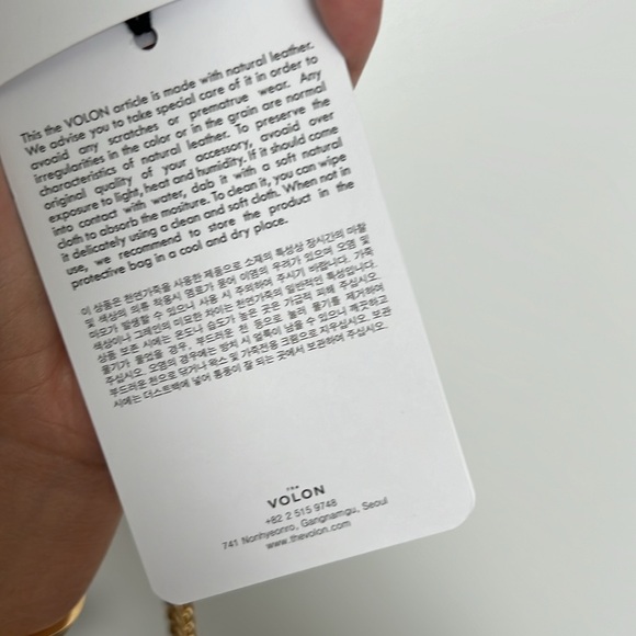 NEW!! - The Volon Cindy Tassel bag - NWT - Picture 6 of 10